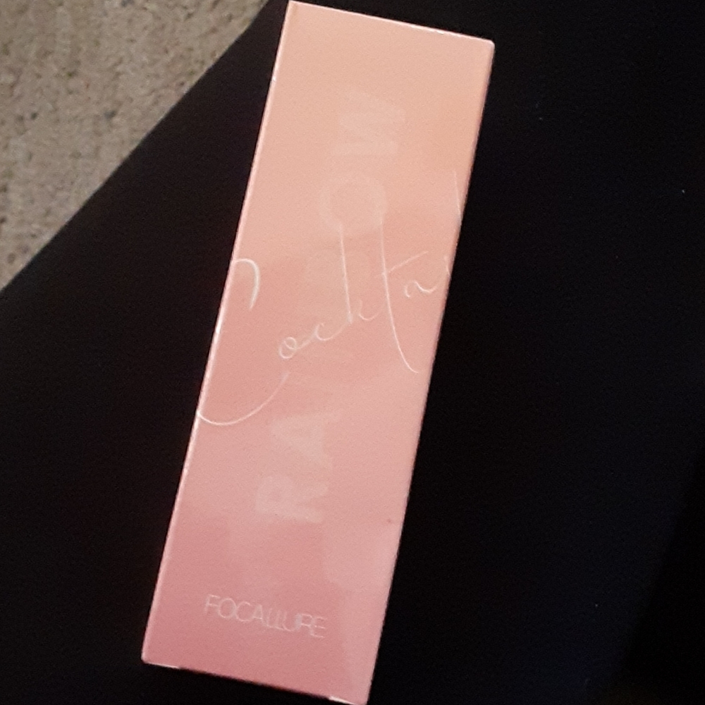 Focallure rainbow cocktail makeup remover